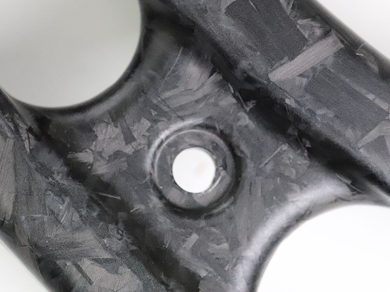 Carbon fiber component