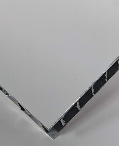 Sandwich Panel &ndash; Kynar&reg; White Finish - Aluminum 3.6lb Honeycomb Core (3/8" cell) - Aluminum Skins (0.040") - 48" X 96" x 0.250" (1219 x 2438 x 6.4mm)